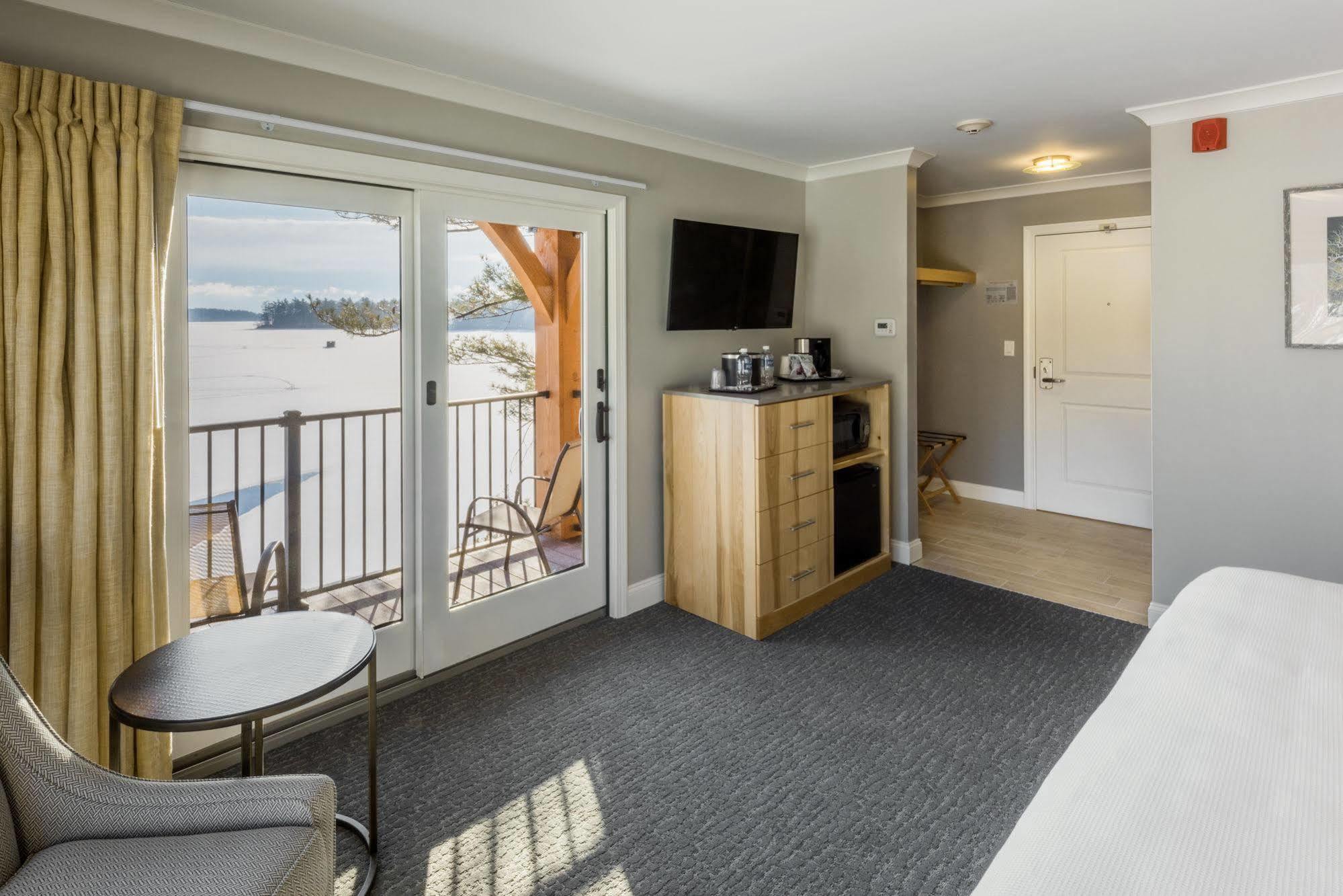Center Harbor Inn Екстериор снимка