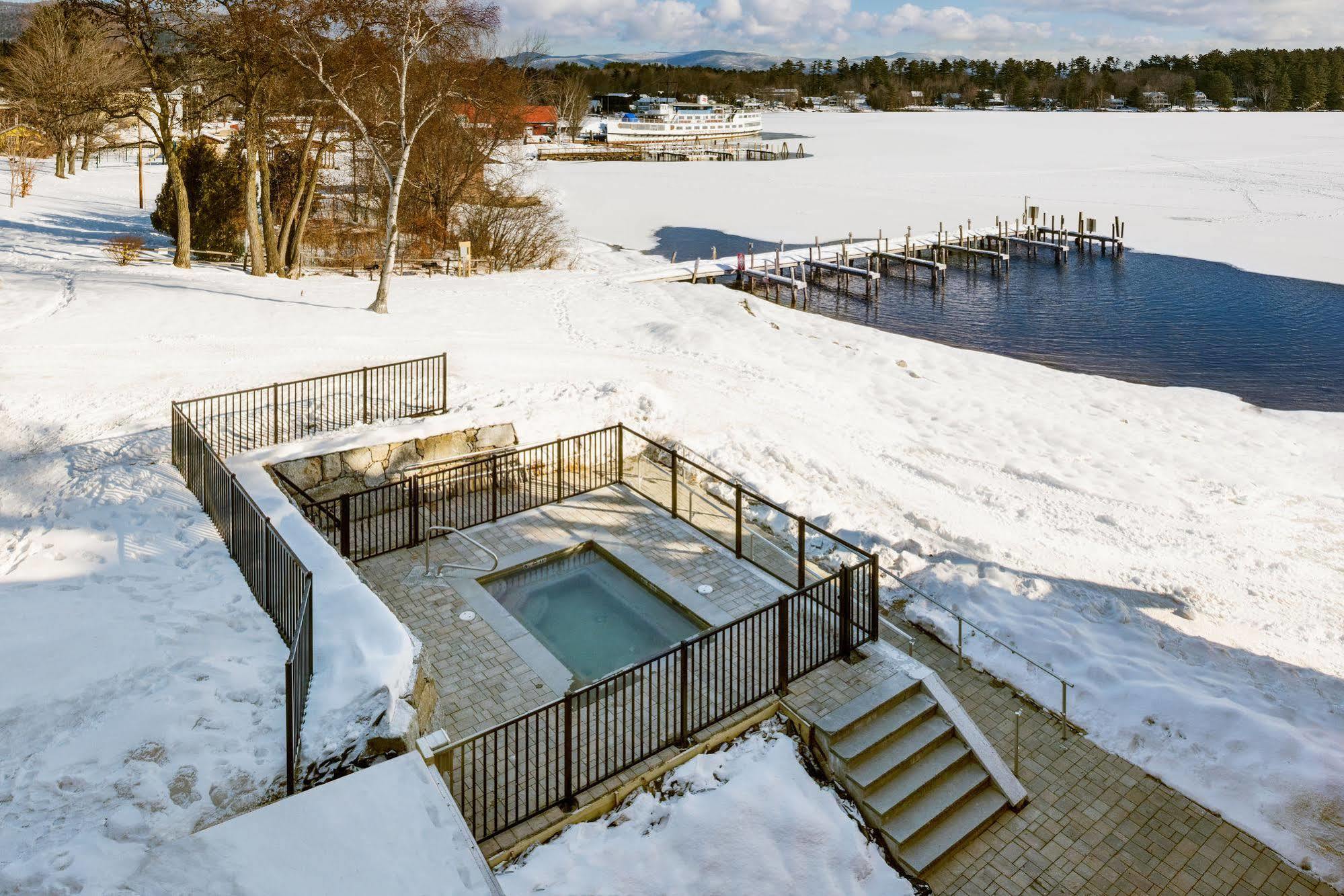 Center Harbor Inn Екстериор снимка